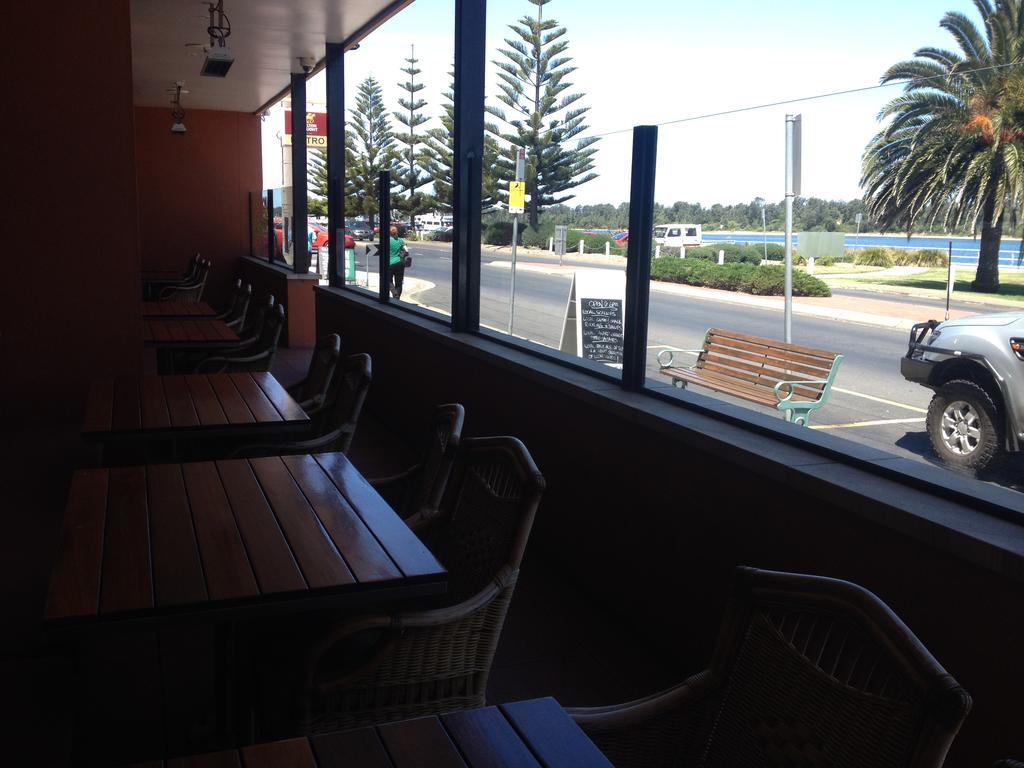 The Central Hotel Motel Lakes Entrance Eksteriør bilde